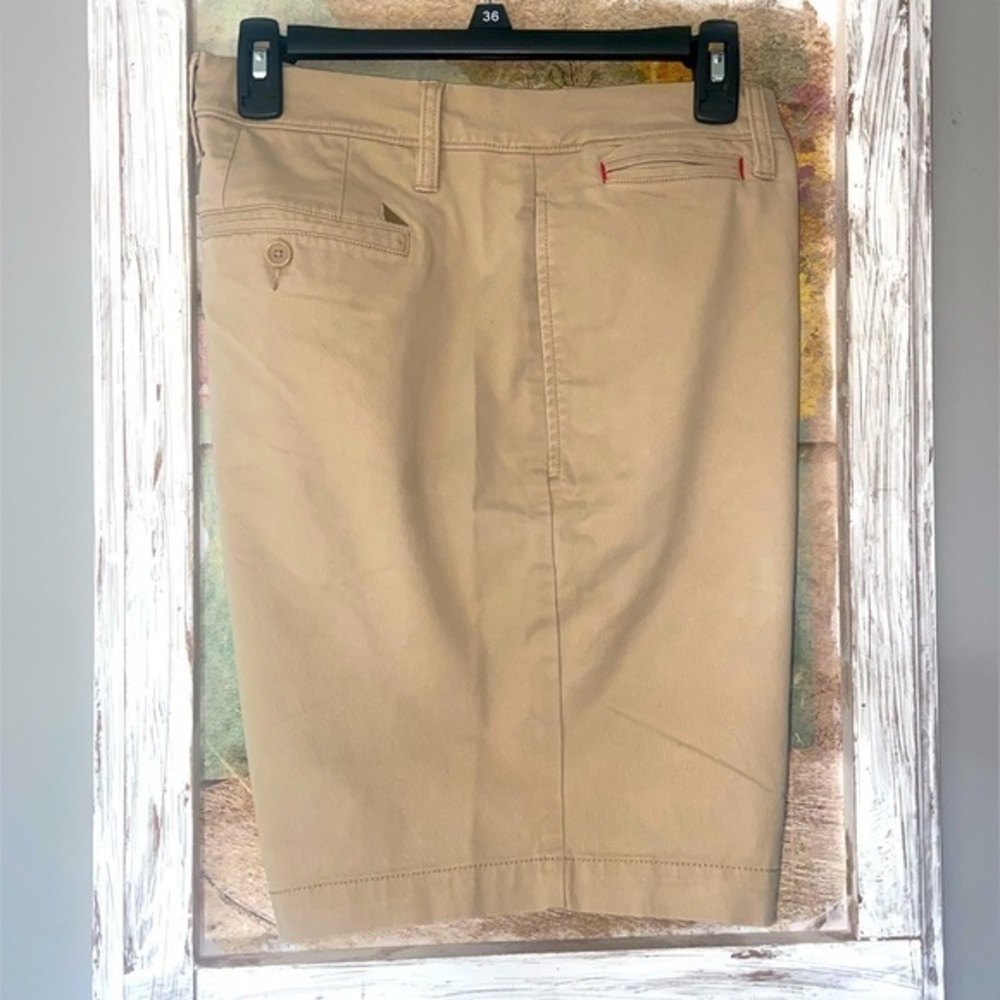 Untuckit Shorts Men's 38 Tan Khaki Beige St Vincent Flat Front Chino Shorts